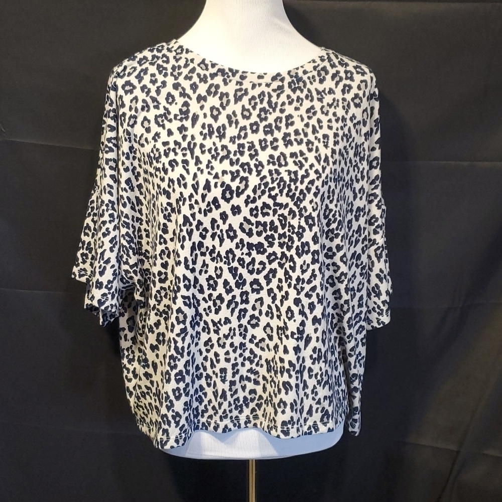 Banana Republic Cheetah Print Top SZ XL